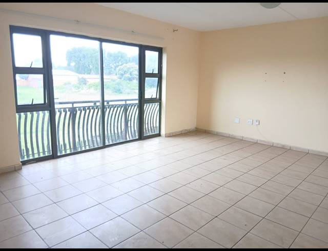2 BEDROOM APARTMENT FOR SALE IN RAVENSWOOD